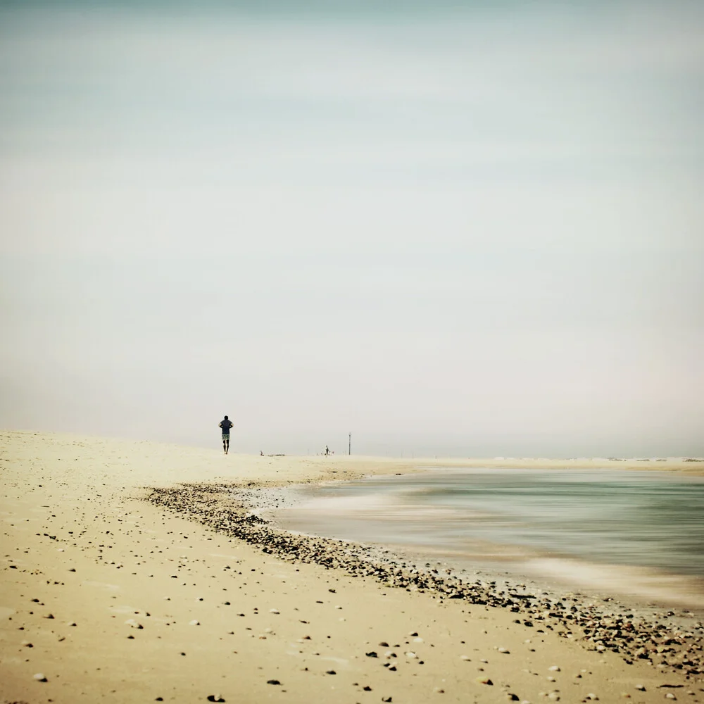 strandläufer - fotokunst de Manuela Deigert