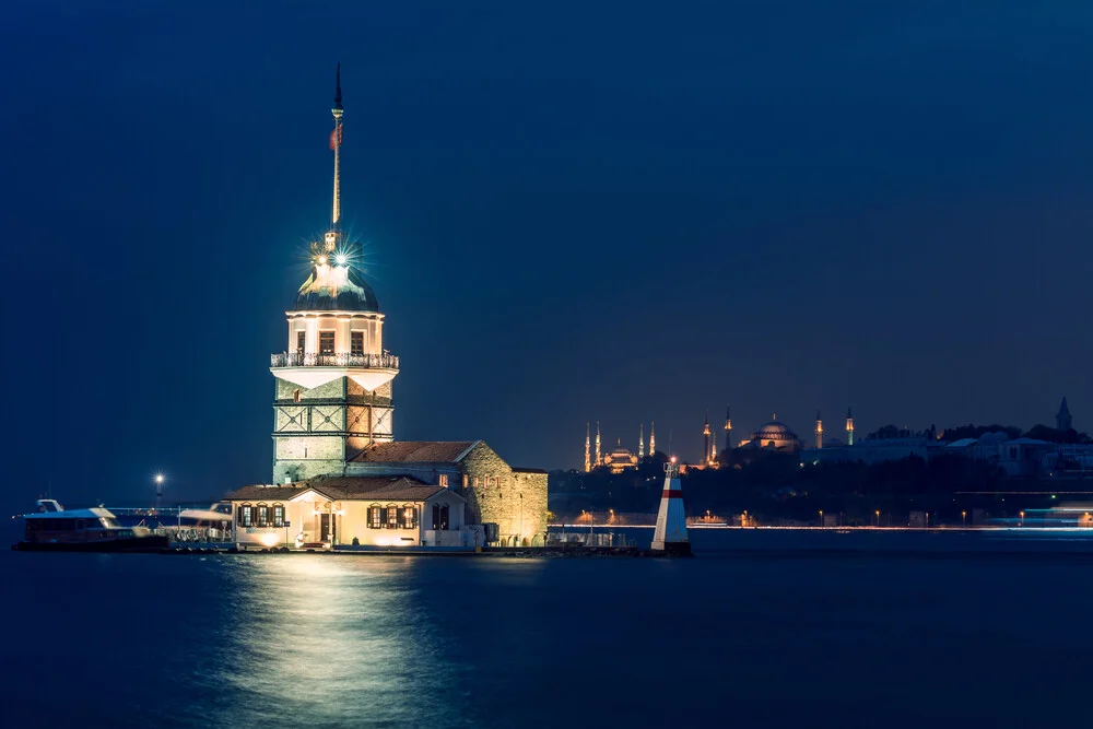 Estambul - Kiz Kulesi Leuchtturm - fotokunst de Jean Claude Castor