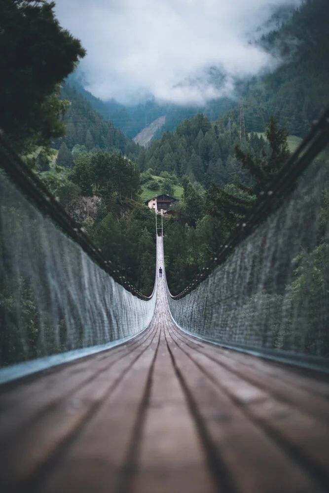 Puente colgante - Fotografía artística de Johannes Hulsch