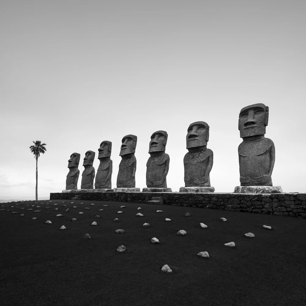 Ahu Akivi Moai - Fotografía artística por Ronny Behnert