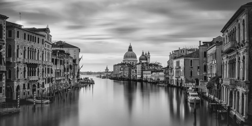 Venedig Canal Grande - Santa Maria Della Salute - Fotografía artística de Dennis Wehrmann