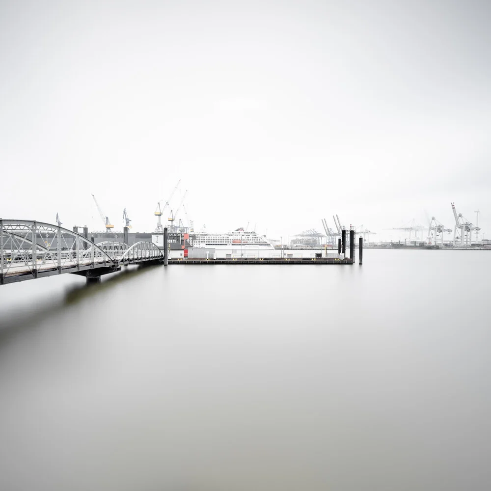 Vista del puerto de Hamburgo - Fotografía artística de Dennis Wehrmann