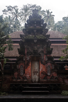 Studio Na.hili, templos y palmeras hindúes de Bali (Indonesia, Asia)
