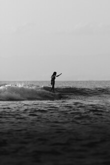 Fabian Heigel, chica surfista (Indonesia, Asia)