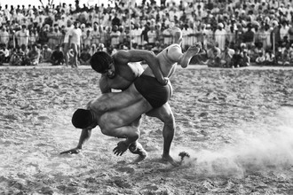 Jagdev Singh, El viejo deporte de la lucha - India, Asia)