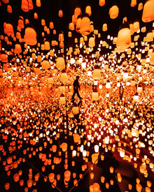Dimitri Luft, luces rojas (Japón, Asia)
