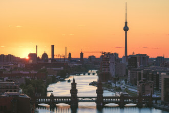 Jean Claude Castor, Berlín Skyline Sunset con TV Tower y Oberbaumbrücke (Alemania, Europa)