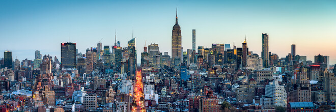 Jan Becke, Panorama del horizonte de Manhattan al atardecer