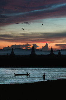 AJ Schokora, Tarde a lo largo del río Irrawaddy (Myanmar, Asia)