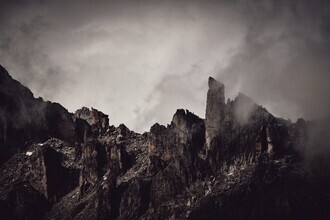 Alex Wesche, Moody Mountain Range (Suiza, Europa)