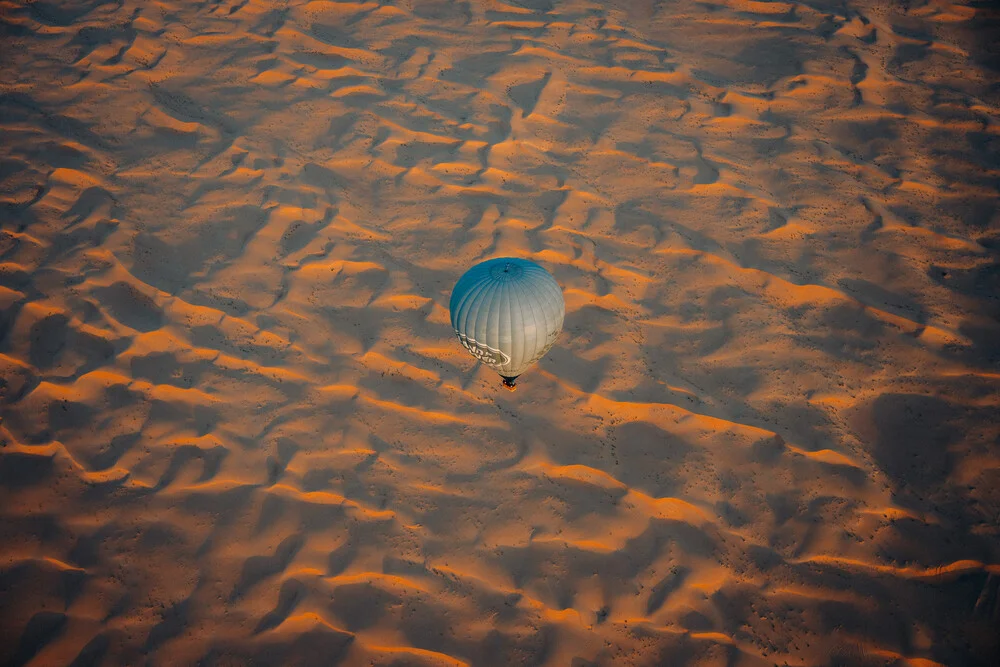 Balade en montgolfière au lever du soleil - Photographie fineart d'André Alexander