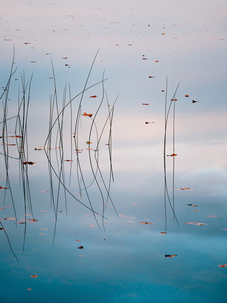 Lac d'automne - Photographie d'art par Holger Nimtz