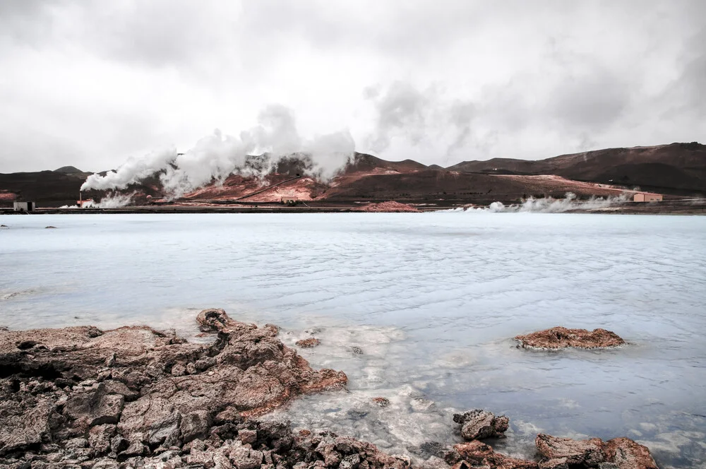 Lac géothermique - fotokunst von Sebastian Berger