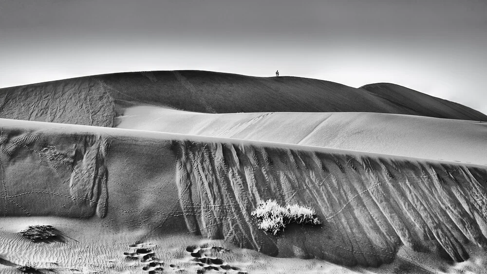 Die Dünen der Sossusvlei en Namibie - fotokunst von Dennis Wehrmann
