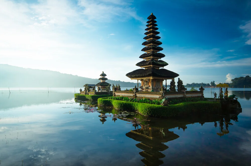 Pura Bratan Bali - Photographie d'art par Christian Seidenberg