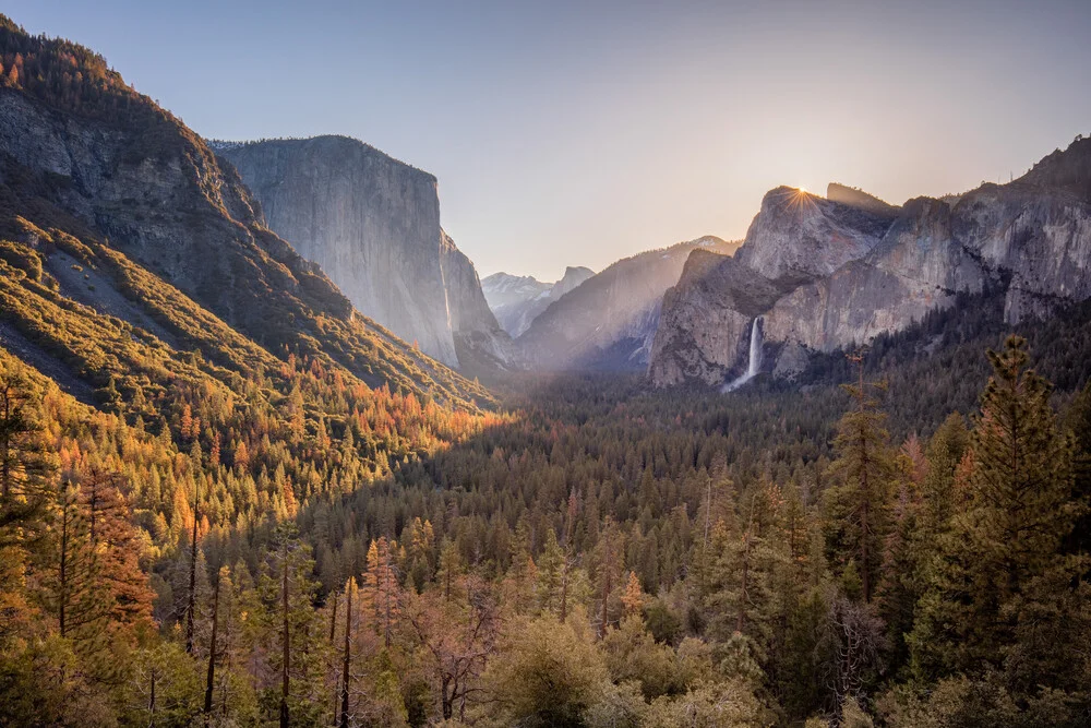 Lever du soleil de Yosemite - Photographie d'art par Markus Van Hauten
