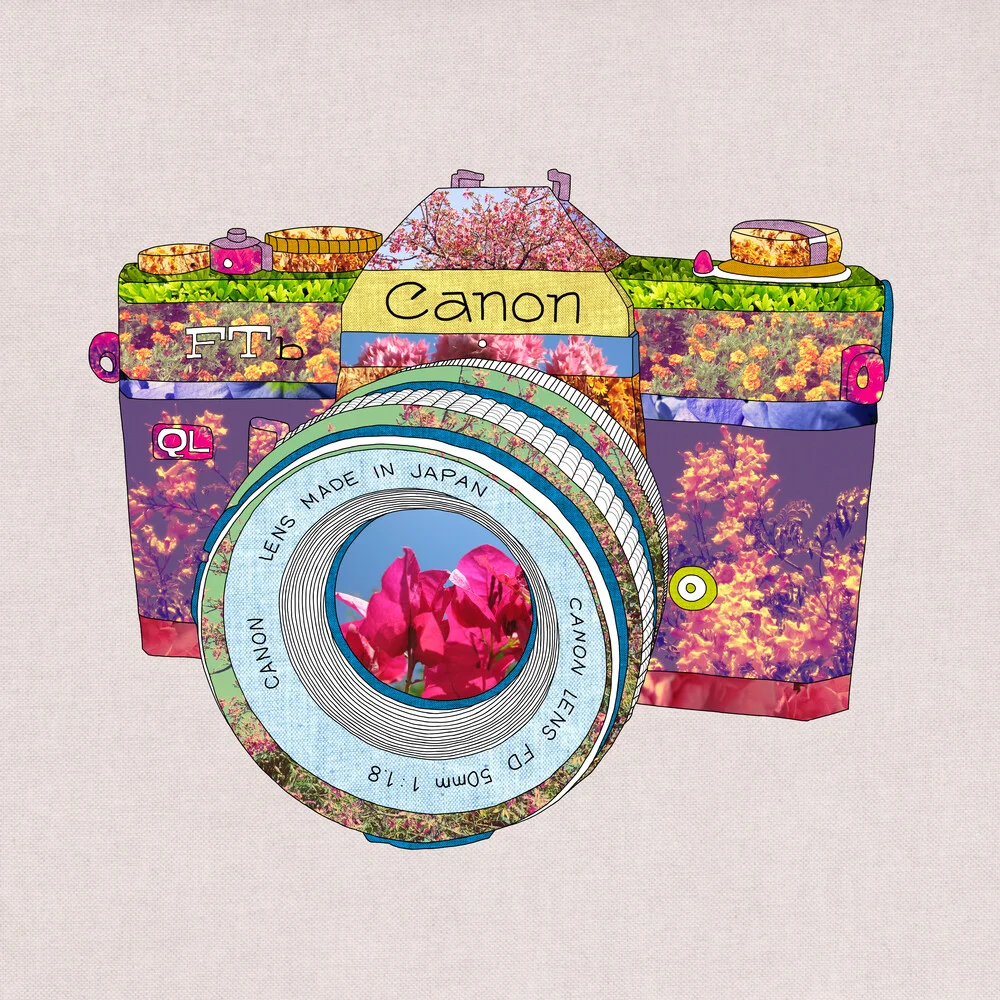 Floral Canon - Photographie d'art par Bianca Green