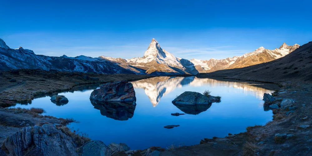 Stellisee et Matterhorn dans les Alpes suisses - Photographie fineart de Jan Becke