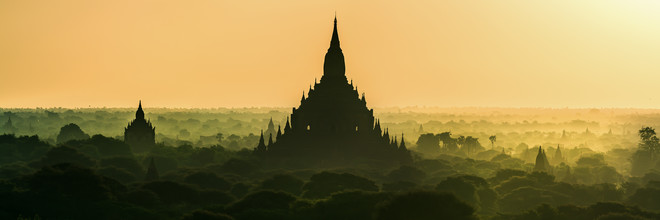 Jean Claude Castor, Birmanie - Bagan au lever du soleil | Panorama (Myanmar, Asie)