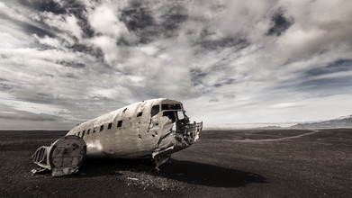 Gabi Kuervers, DC-3 - Islande, Europe)