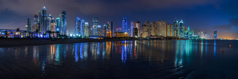 Dubai - Marina Skyline Panorama - Fotografia Fineart di Jean Claude Castor