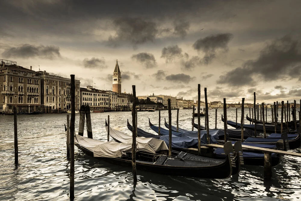 Venedig - Fotografia Fineart di Marius Bast
