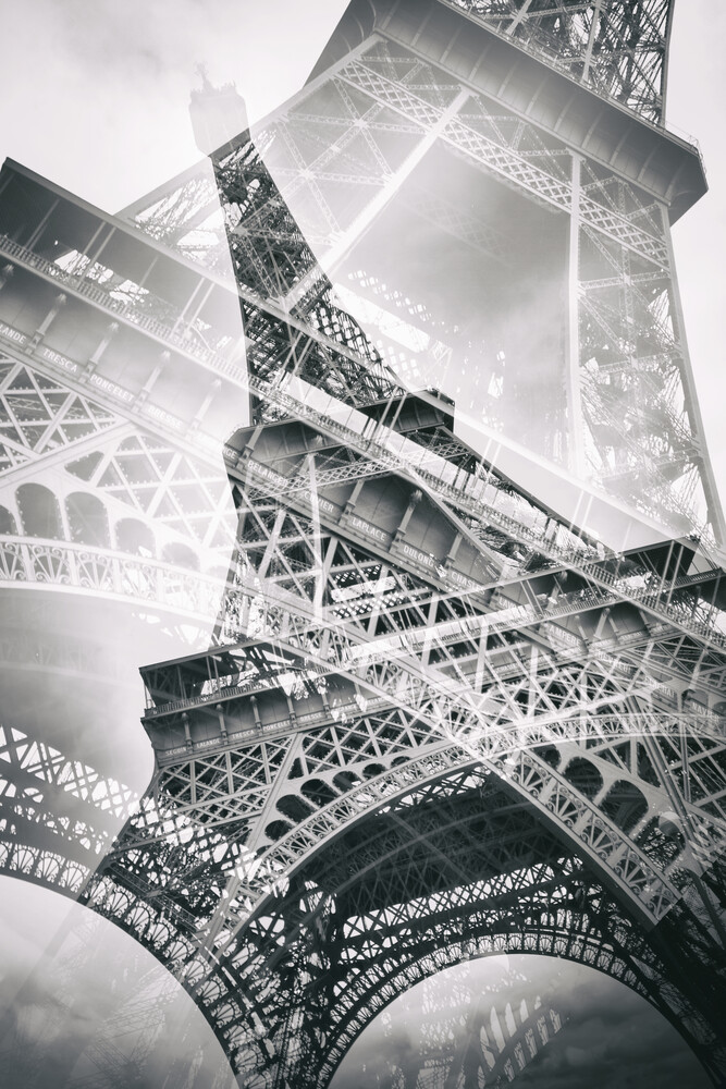 Doppia esposizione Torre Eiffel - Fotografia Fineart di Melanie Viola