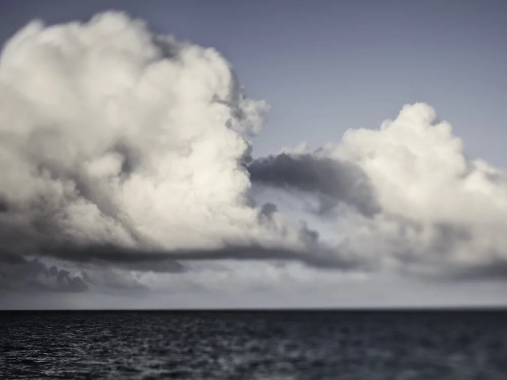 Cloud Waves - Fotografia Fineart di Vera Mladenovic