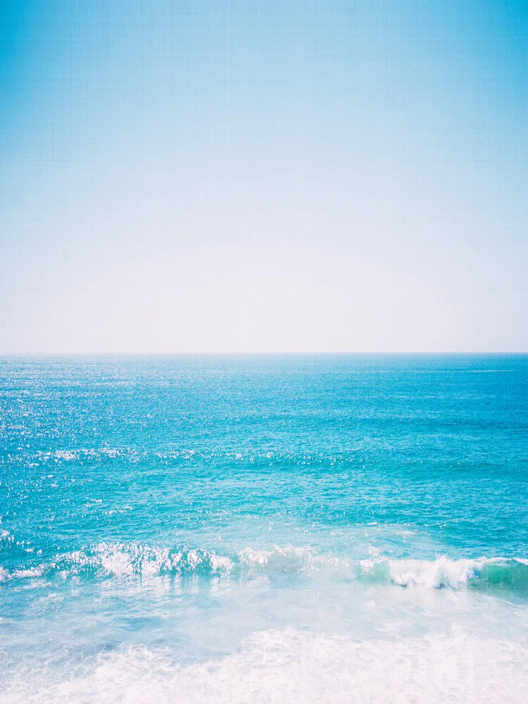 Sunny Beach Waves - Fotografia Fineart di Vivid Atelier