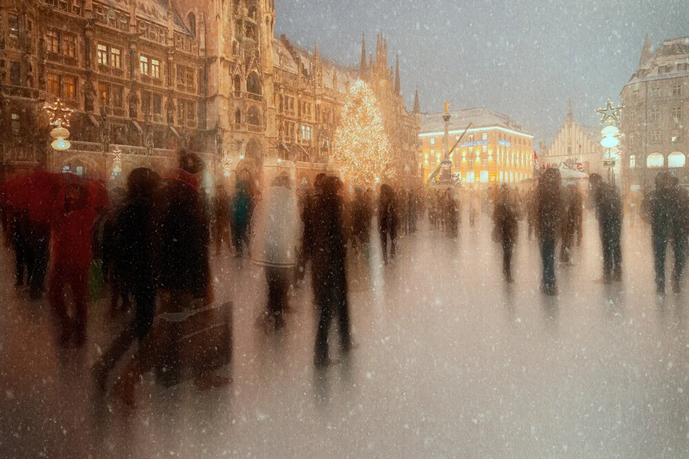 Shopping di Natale - Fotografia Fineart di Roswitha Schleicher-Schwarz