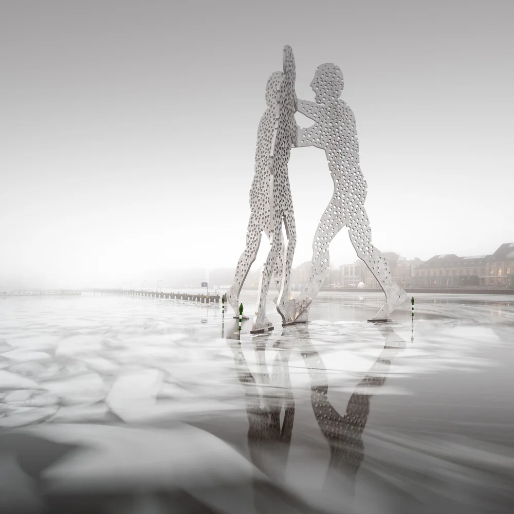 Molecule Men on Ice | Berlino - Fotografia Fineart di Ronny Behnert
