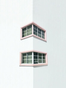 Marcus Cederberg, Pink corner windows - Svezia, Europa)