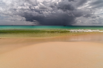 Ralf Germer, Test - Monsunwolken über Silhouette (Seychelles) - Seychelles, Africa)