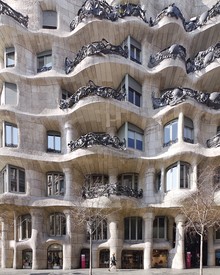 Roc Isern, Forme organiche di Gaudí (Spagna, Europa)