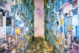 Roman Becker, LIVING SPACE #3 - Hong Kong, Asia)