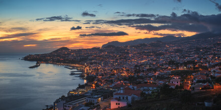 Jean Claude Castor, Madeira Funchal Panorama at Dusk (Portogallo, Europa)