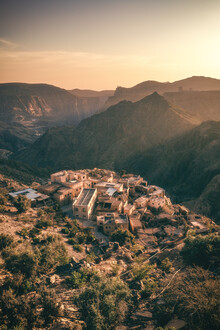 Jean Claude Castor, Sonnenaufgang über dem Jebel Al Akhdar Canyon in Oman - Oman, Asia)