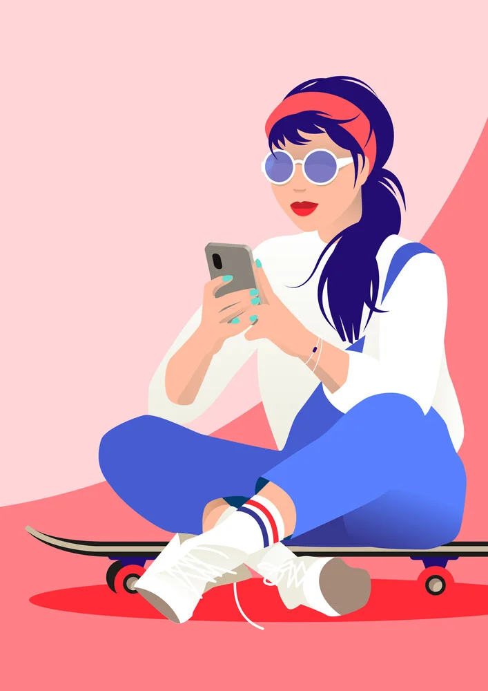 Skater meisje met zonnebril en smartphone - Fineart fotografie door Pia Kolle