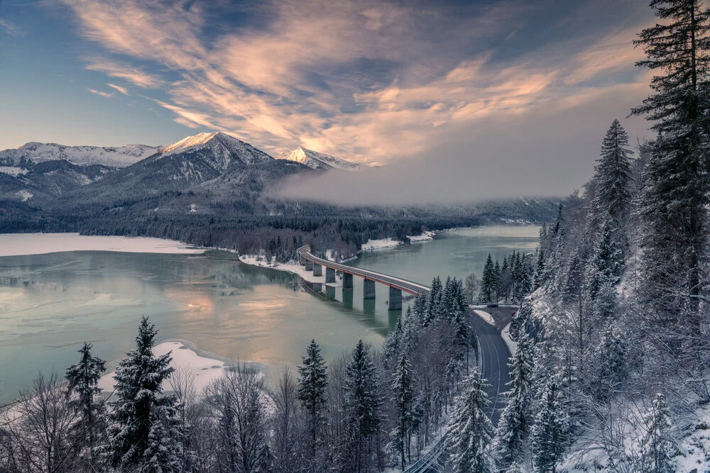 Sylvensteinsee im Winter II - fotokunst van Franz Sussbauer