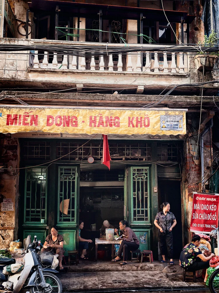 Inside Hanoi 4 - Fineart-fotografie door Jörg Faißt