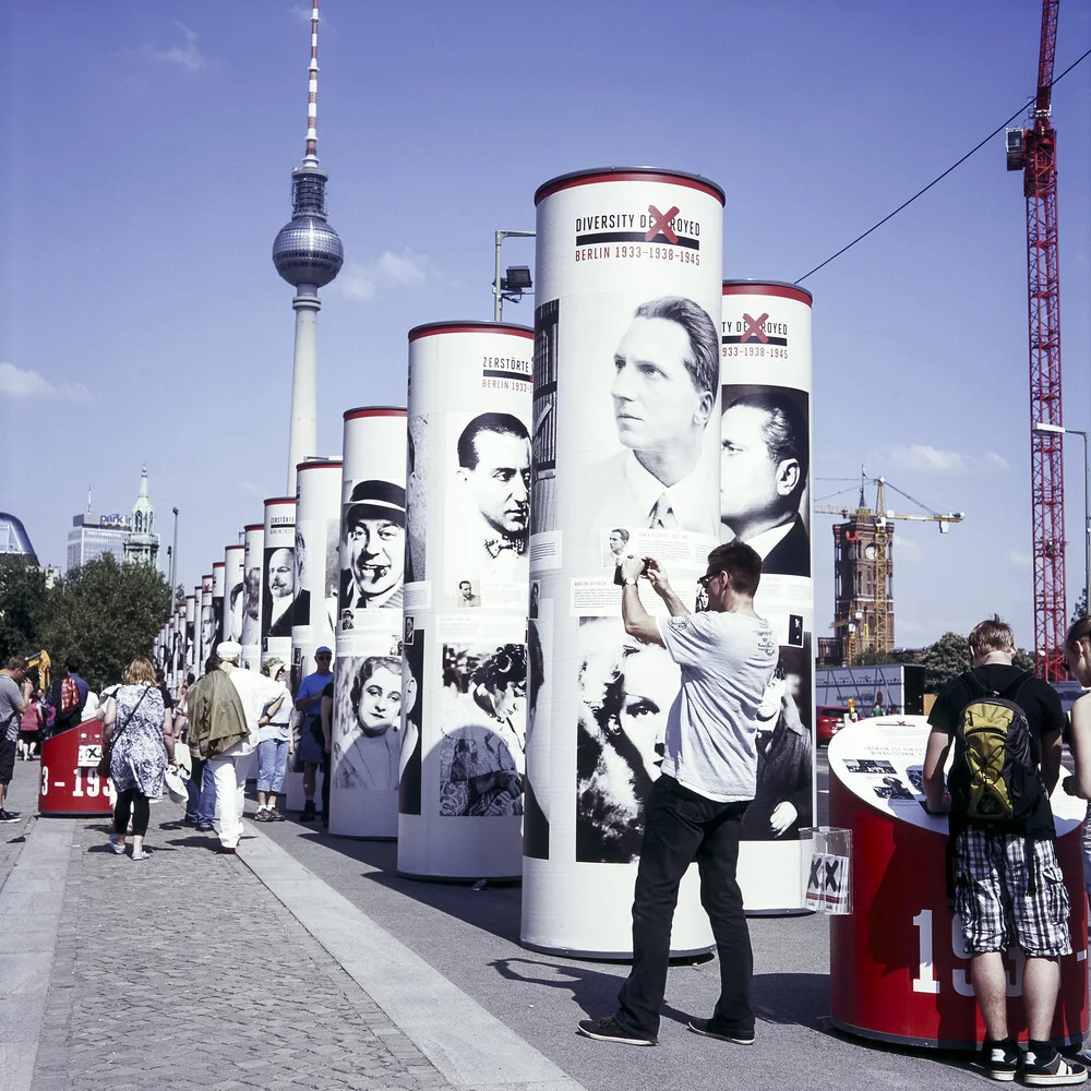 Unter den Linden, Berlijn-Mitte - Fineart fotografie door Jost Galle