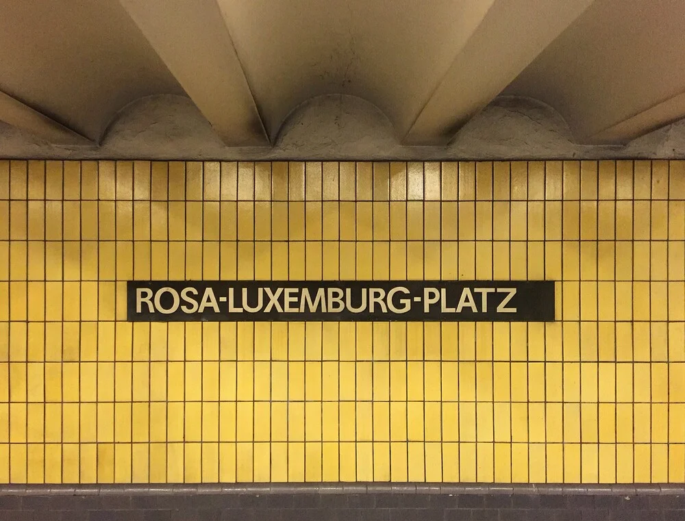 Rosa-Luxemburg-Platz - fotokunst van Claudio Galamini