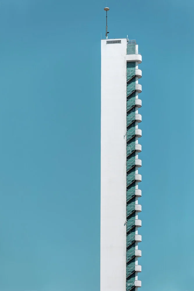 Olympische toren nr. 01 - Fineart-fotografie door Michael Belhadi