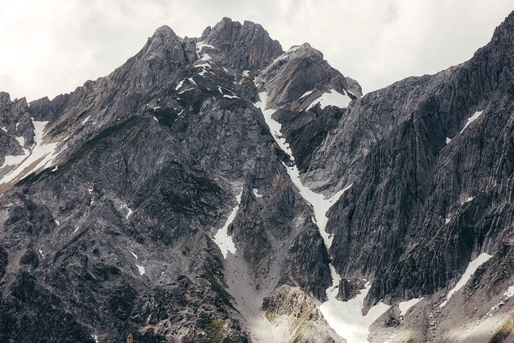 berg 1.3 - Fineart fotografie door Roman Becker