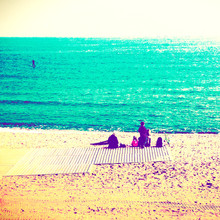 Benan Ozgurkan, stilte op het strand - Spanje, Europa)