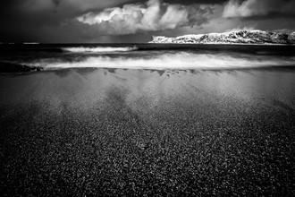 Sebastian Worm, Arctic Beach B&W (Noorwegen, Europa)