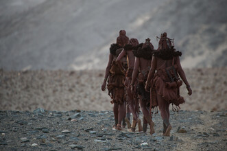 Nicole Cambré, Himba-vrouwen (Namibië, Afrika)