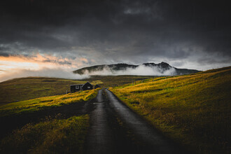 Eva Stadler, Alles is eenzaamheid (Faeröer Eilanden, Europa)