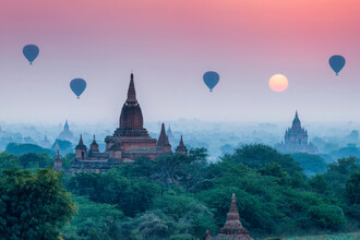 Jan Becke, Zonsopgang in Bagan (Myanmar, Azië)