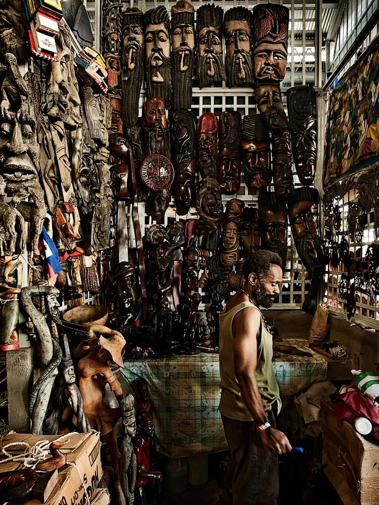 Kunsthandwerk im Eisenmarkt - fotokunst von Frank Domahs